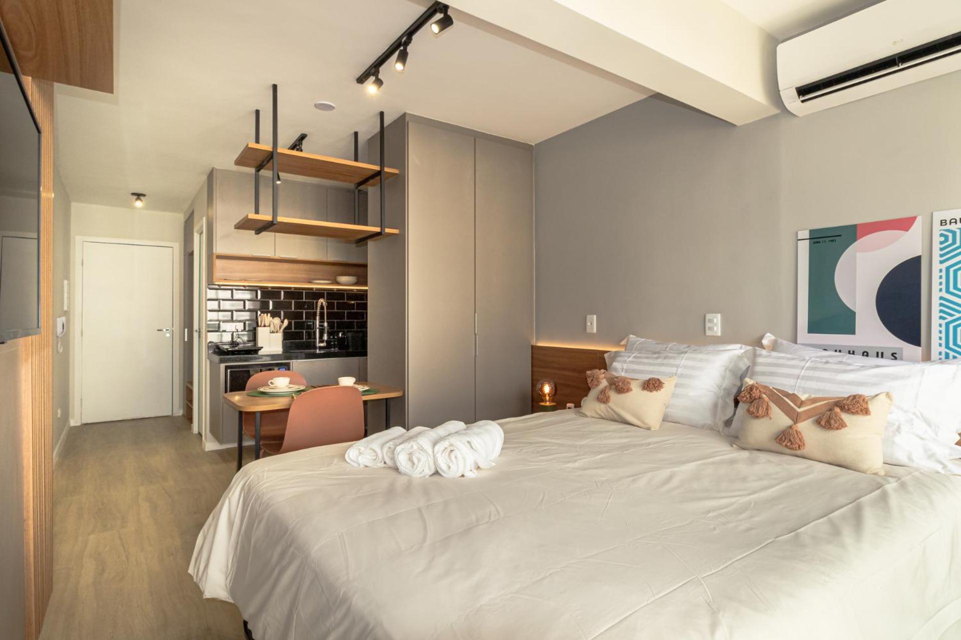 136 Pompeia Show Allianz Apartment *