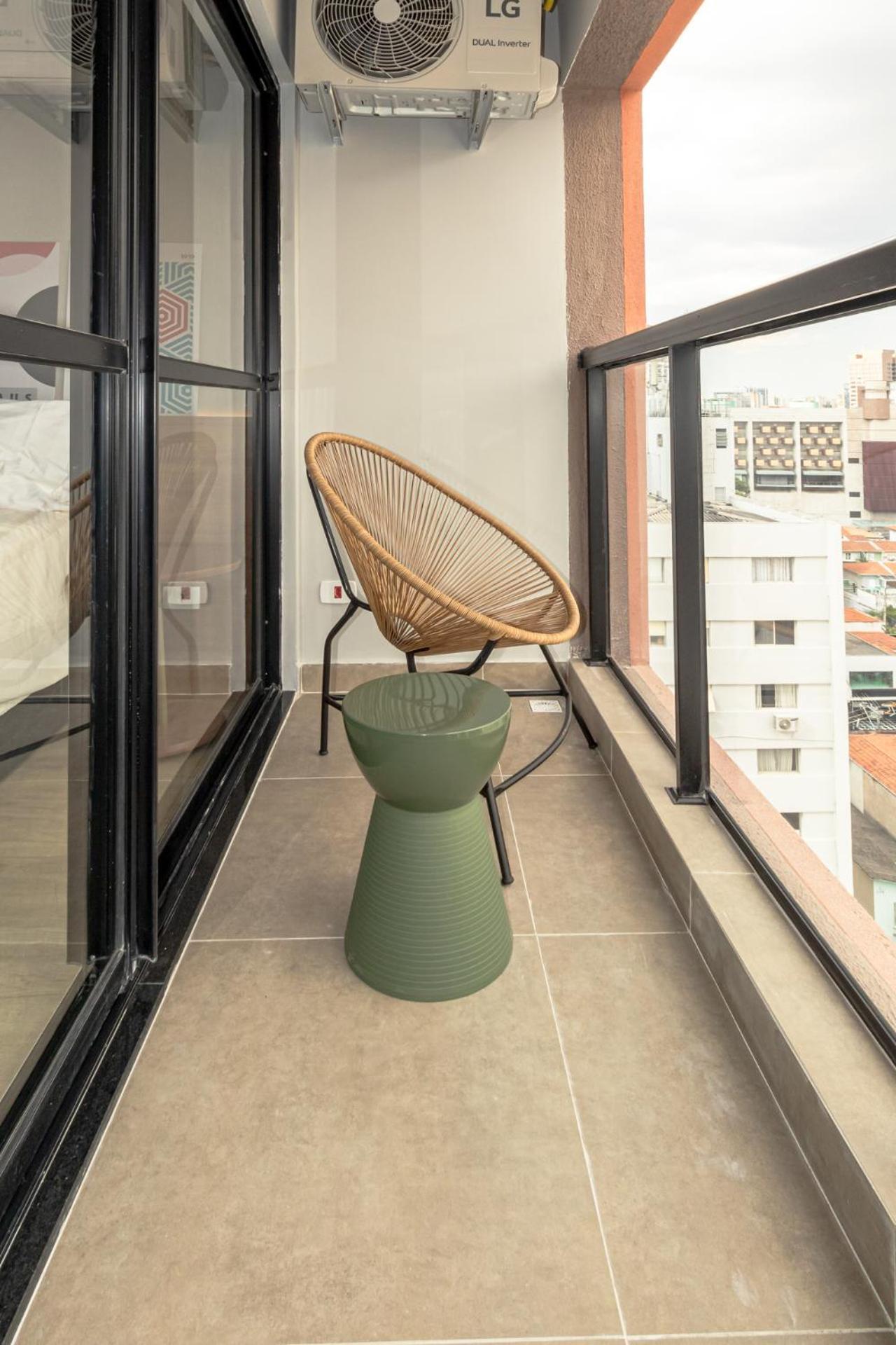 Apartamento 136 Pompeia Show Allianz *